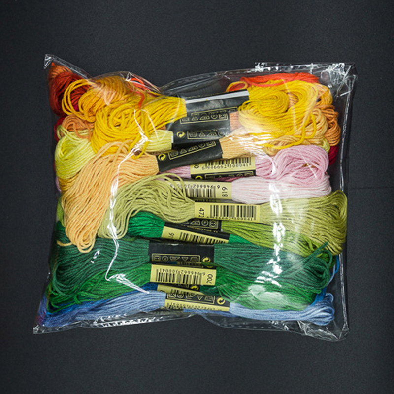 Embroidery Yarns - C 24/100/50 Wielokolorowe Nici Bawełniane do