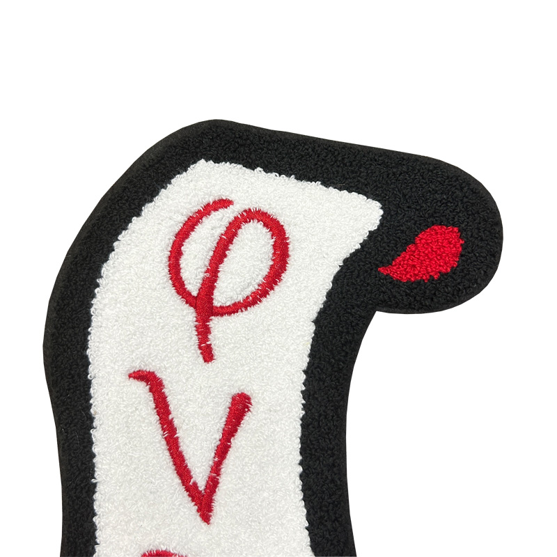 Naszywka szenilowa „Phi Nu Pi” – Embroidery Alpha recenzja i cena