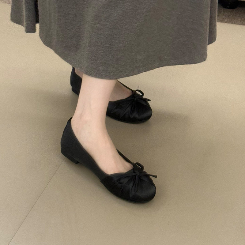 2026 Nowe satynowe baleriny z  – Embroidery Flat Shoes recenzja i cena