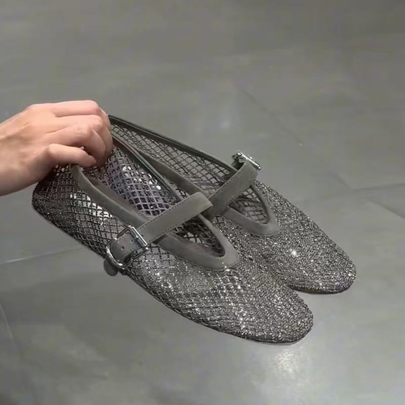 Ażurowe sandały Baotou z cyrko – Embroidery Flat Shoes recenzja i cena